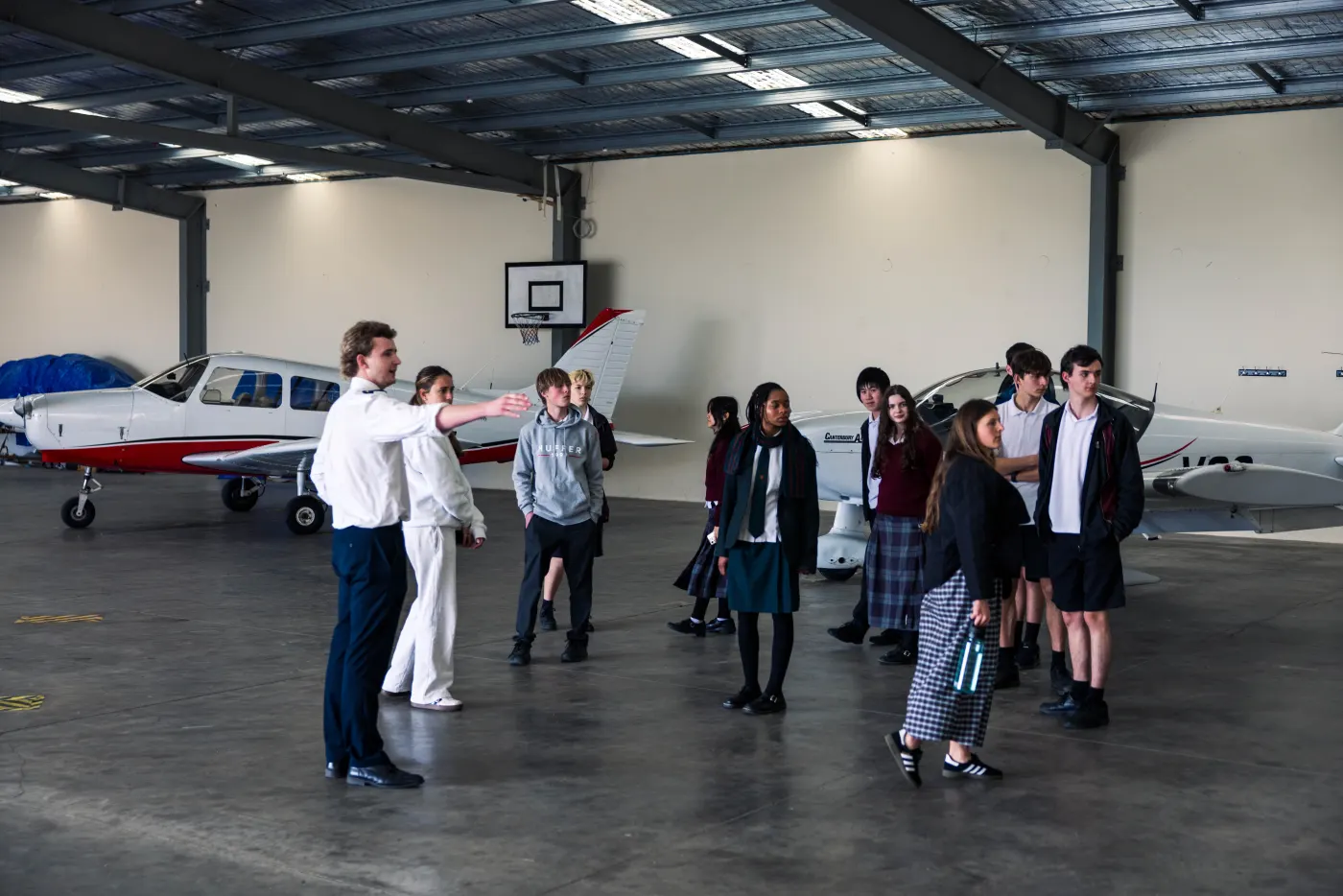 Aircraft hangar